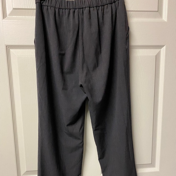 Good Condition Grey Dana Buchman Women’s Slacks Pants Size 8 with pockets - Picture 3 of 6